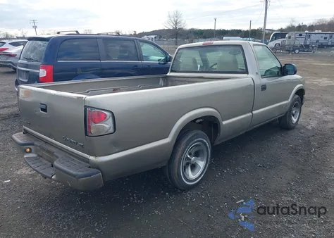 2000 Chevrolet S-10 Ls from USA, damaged, VIN 1GCCS1442YK152551